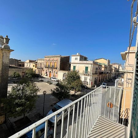 Casa Crispi Otel Noto Dış mekan fotoğraf