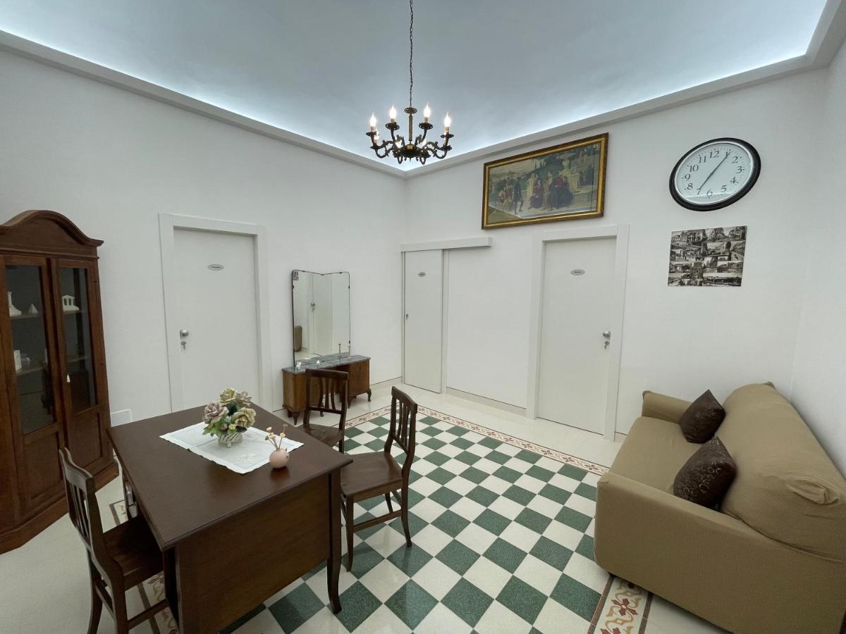 Casa Crispi Otel Noto Dış mekan fotoğraf