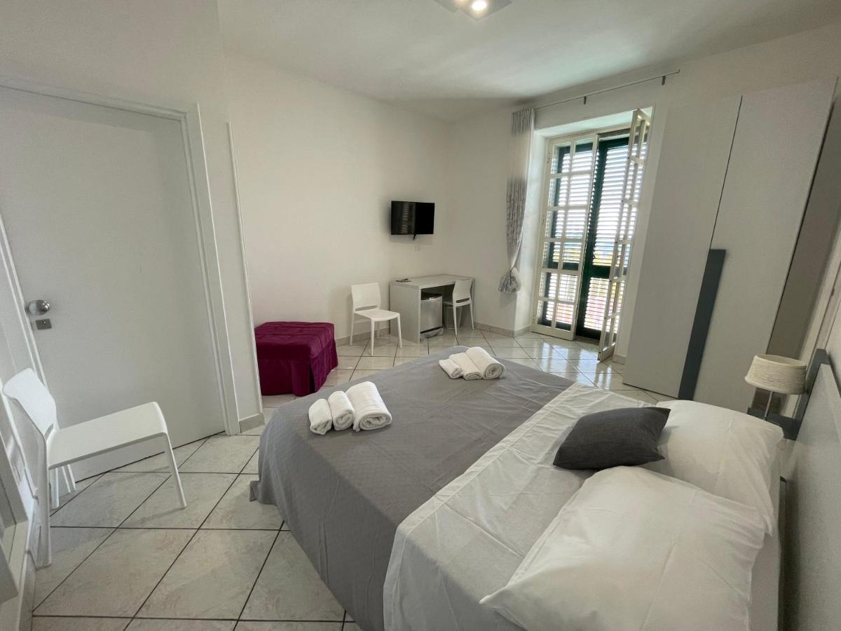 Casa Crispi Otel Noto Dış mekan fotoğraf