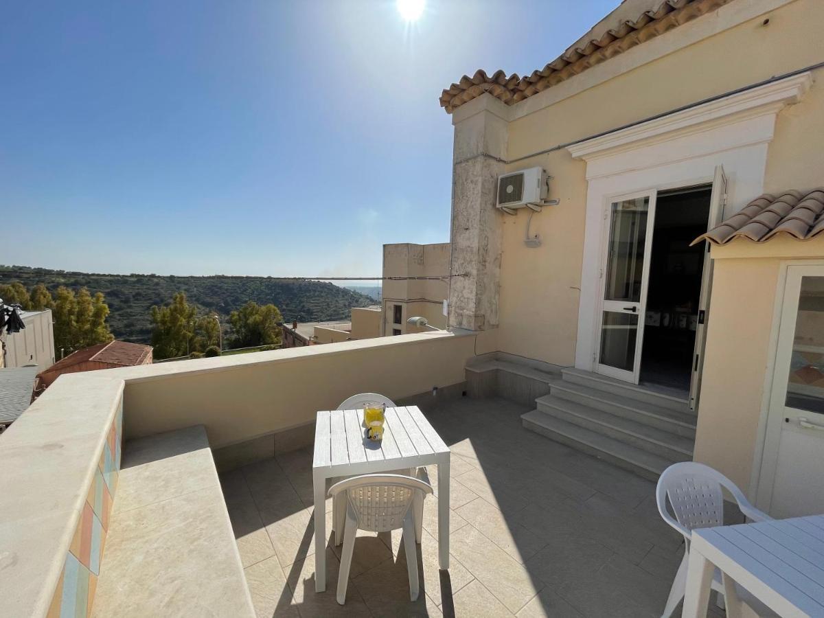 Casa Crispi Otel Noto Dış mekan fotoğraf