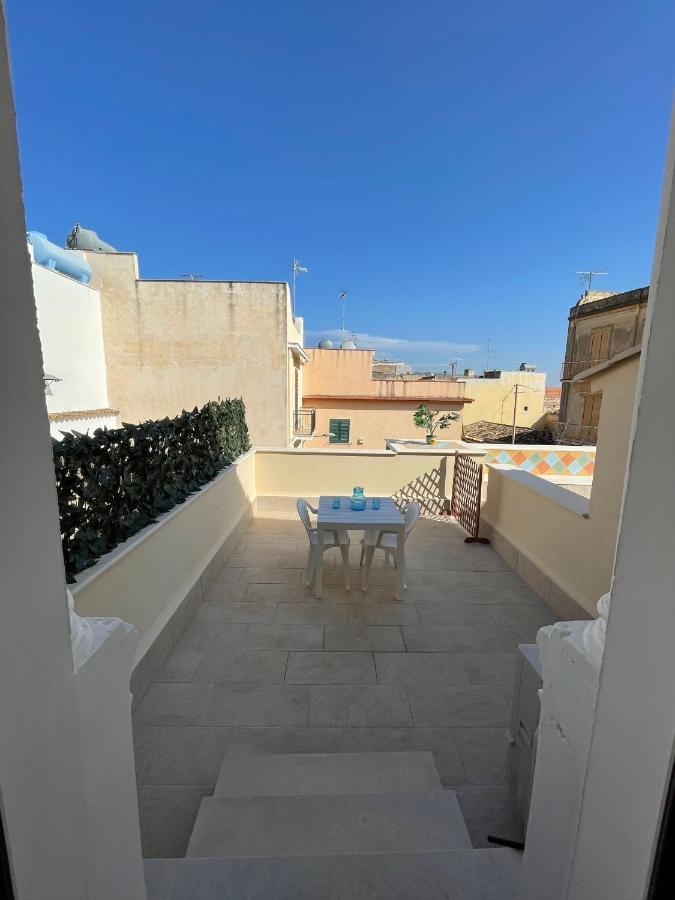 Casa Crispi Otel Noto Dış mekan fotoğraf
