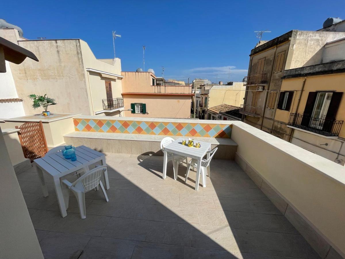 Casa Crispi Otel Noto Dış mekan fotoğraf